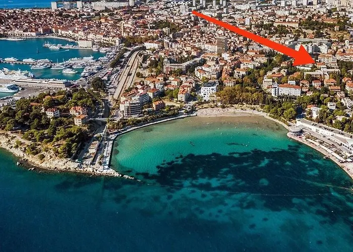 Tera Apartment Near Bacvice Beach And City Centre