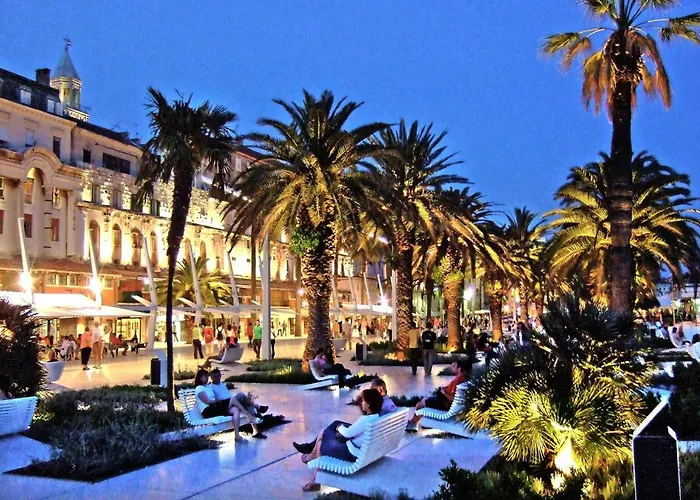 Tera Apartment Near Bacvice Beach And City Centre