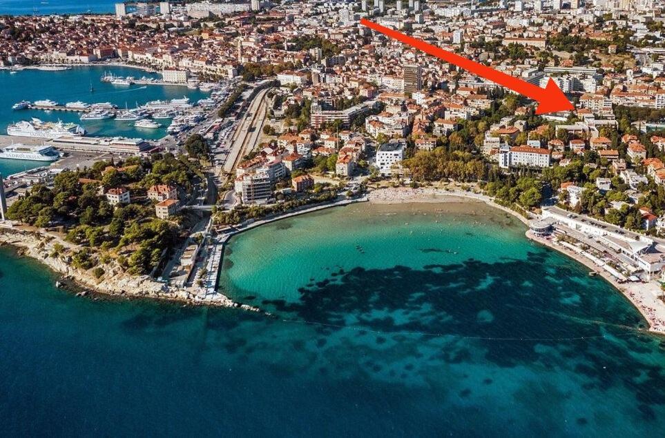 Tera Near Bacvice Beach And City Centre Apartment *