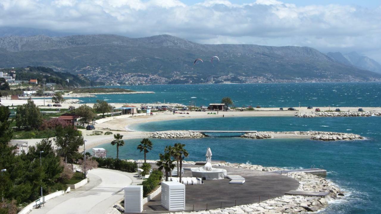 Apartment Tera Near Bacvice Beach And City Centre *